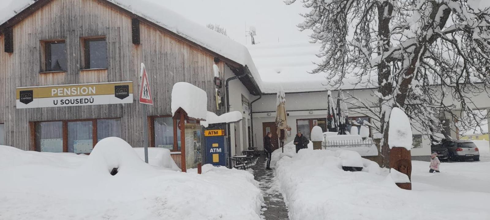 Pension A Restaurace U Sousedu Strazny Dış mekan fotoğraf
